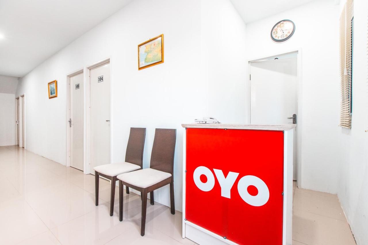 Oyo 907 Wisma Cakung Yakarta Exterior foto