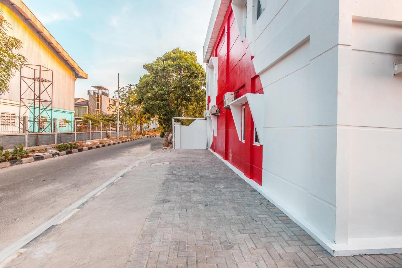 Oyo 907 Wisma Cakung Yakarta Exterior foto